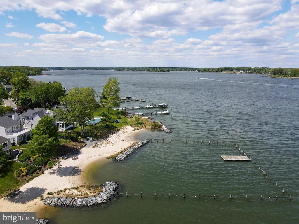3542 LOCH HAVEN DRIVE