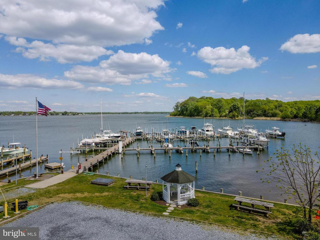 3542 LOCH HAVEN DRIVE