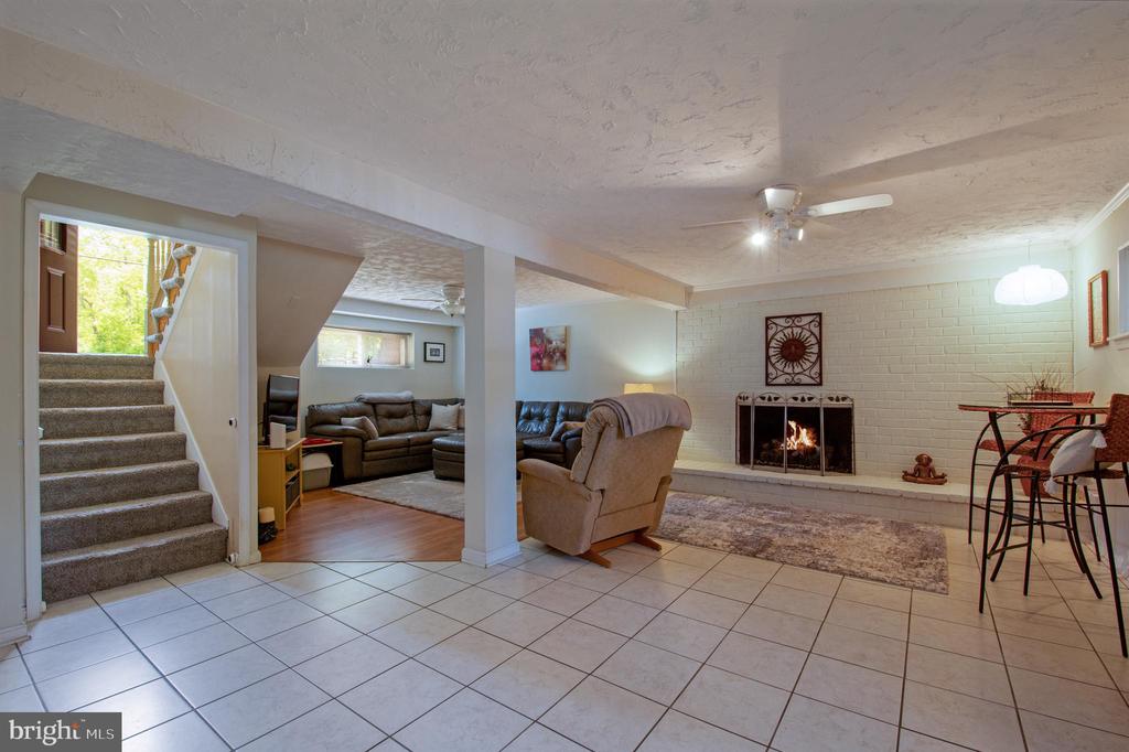 3542 LOCH HAVEN DRIVE