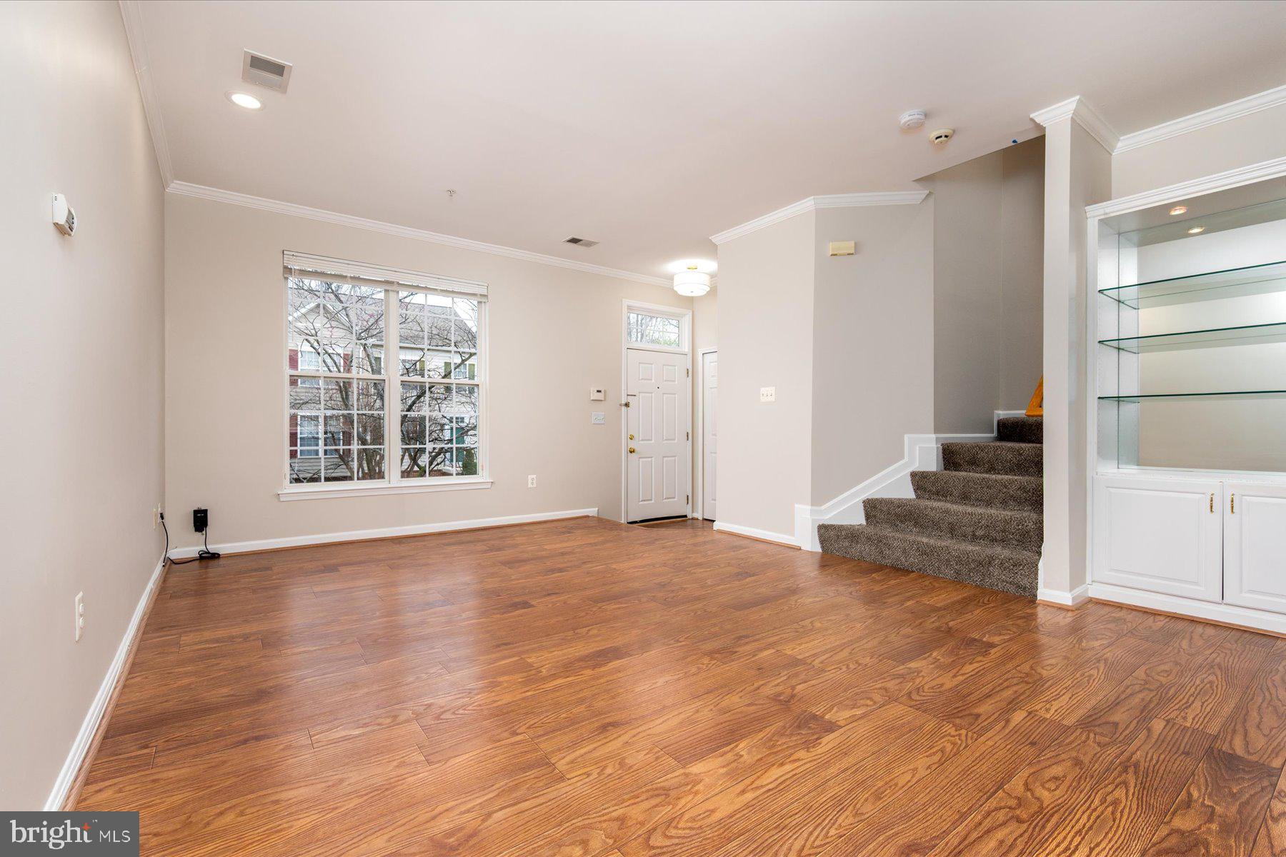 77 HARBOUR HEIGHTS DRIVE 77