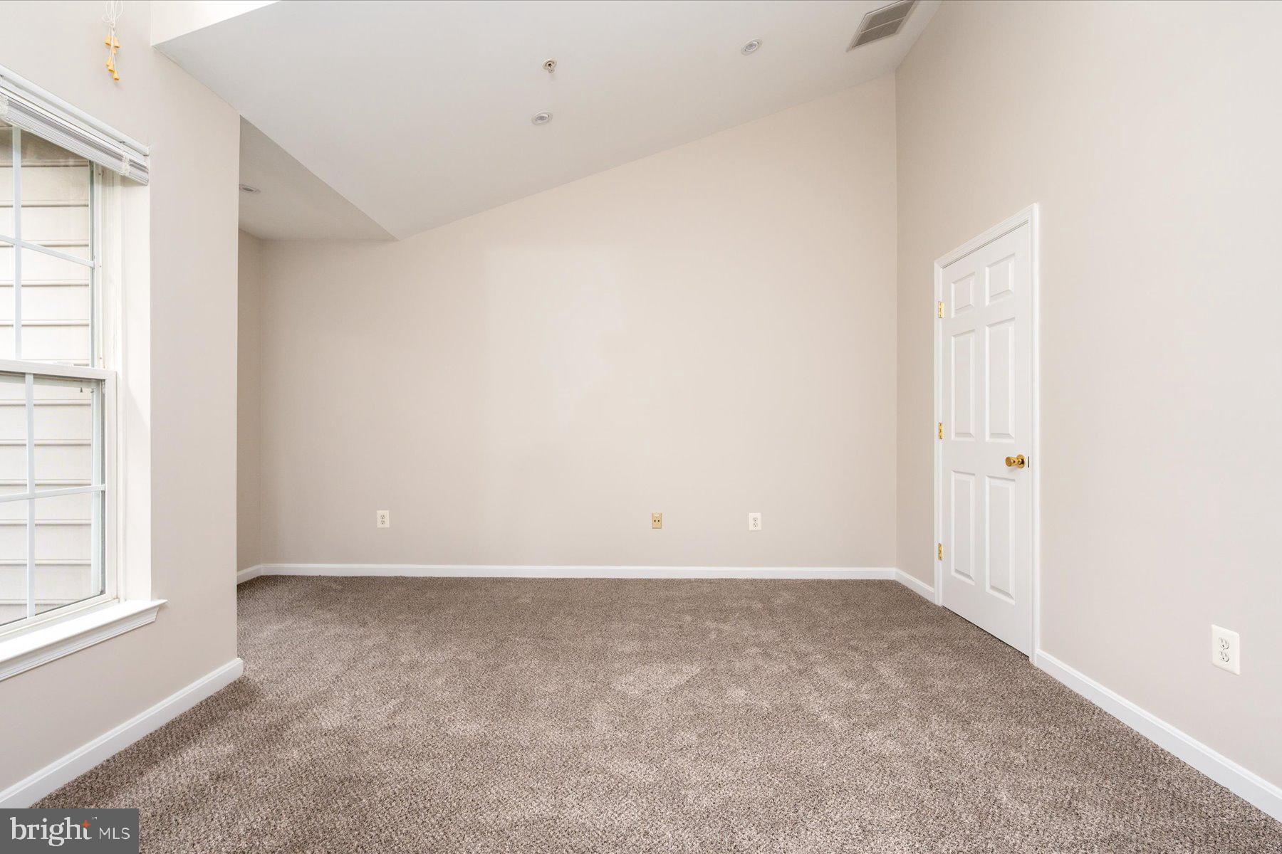 77 HARBOUR HEIGHTS DRIVE 77