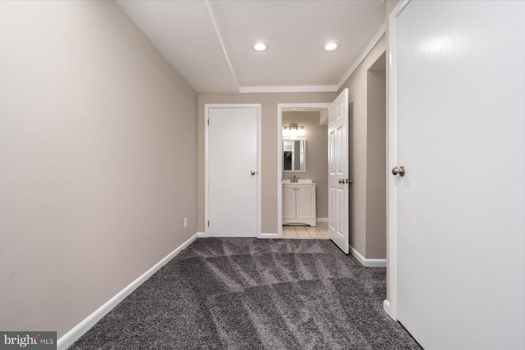 1603 CANANARO COURT