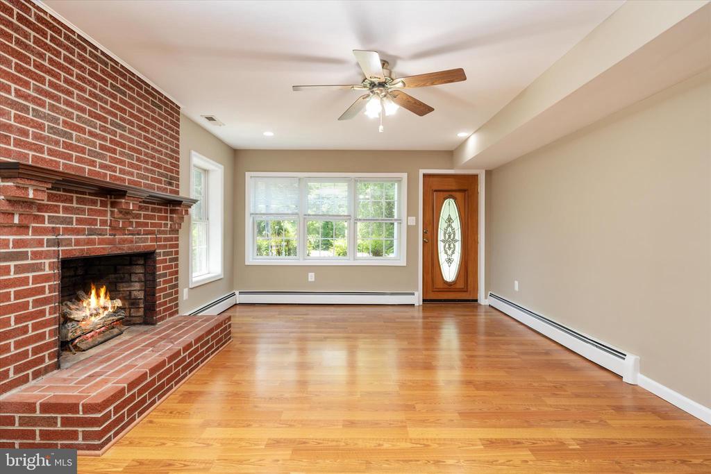 401 BEACH DRIVE