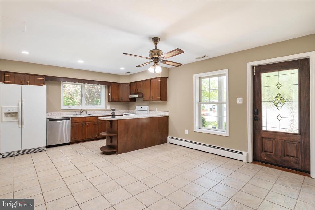 401 BEACH DRIVE