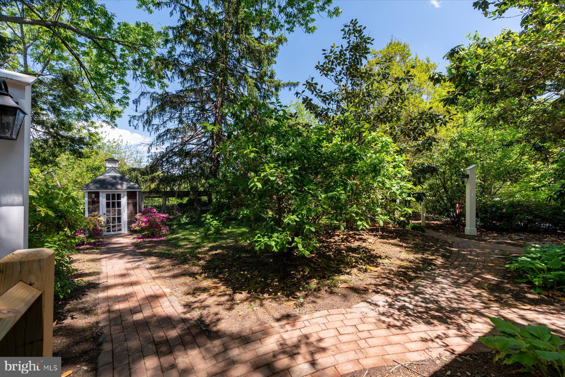 5503 BROOKS WOODS ROAD