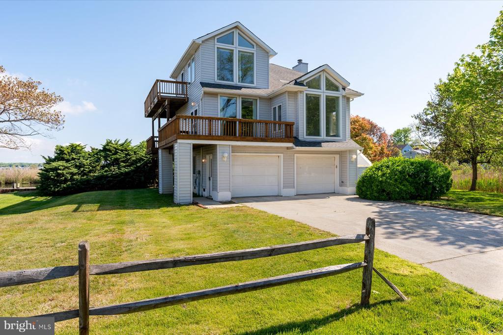 1100 PACA DRIVE