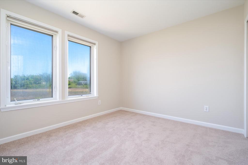 1100 PACA DRIVE