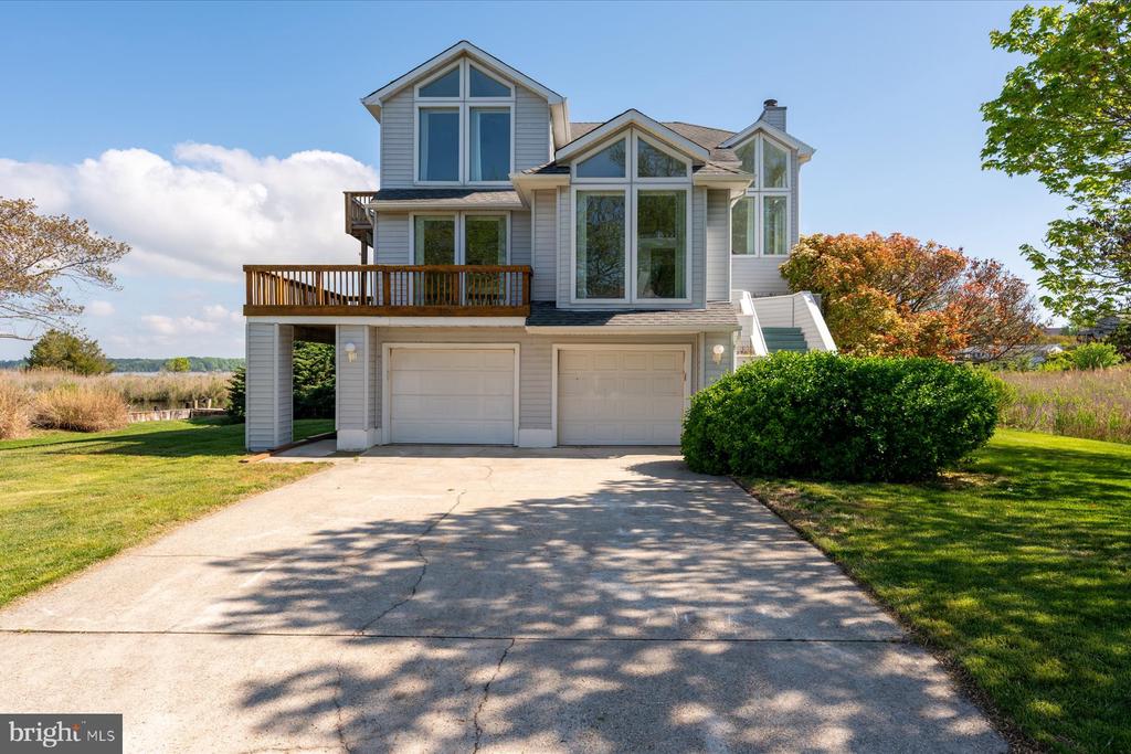 1100 PACA DRIVE