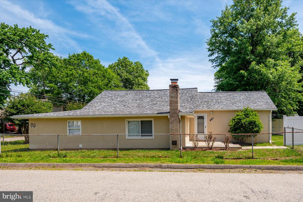 851 SELBY BOULEVARD