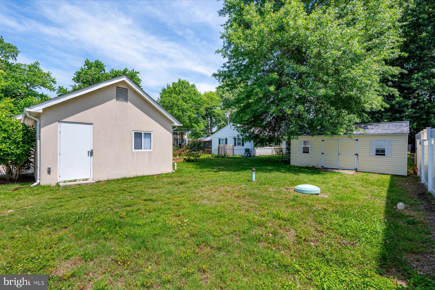 851 SELBY BOULEVARD