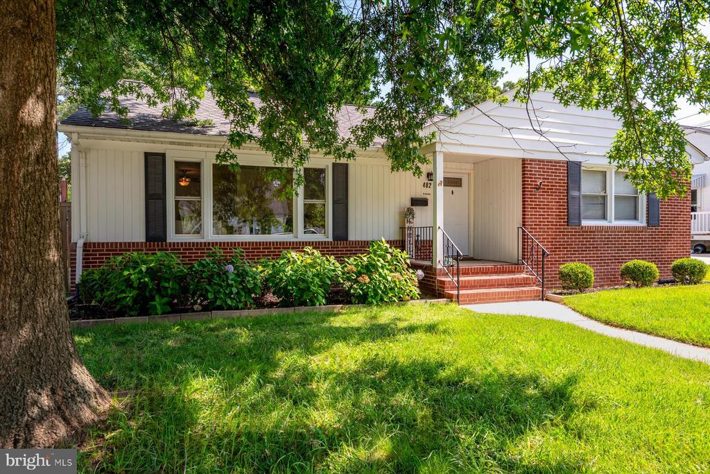 402 JOYCE DRIVE