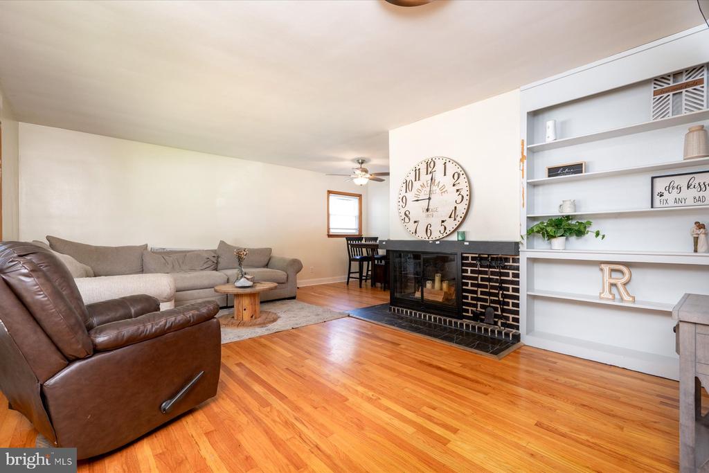402 JOYCE DRIVE