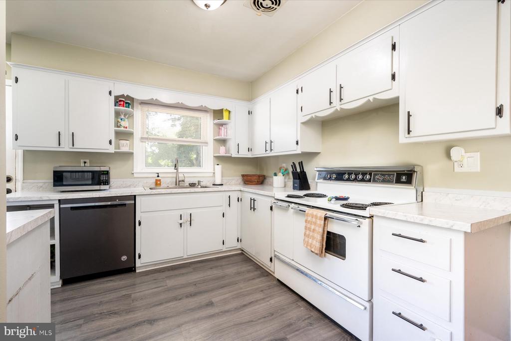 402 JOYCE DRIVE