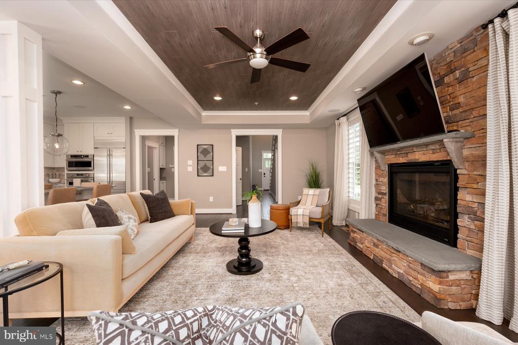 108 MARQUISE LANE