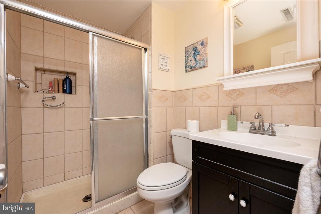 522 KENORA DRIVE