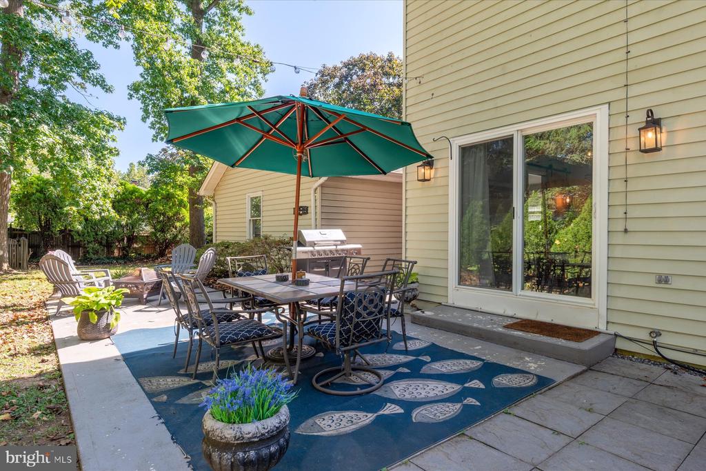 12 WILLOW SPRING DRIVE