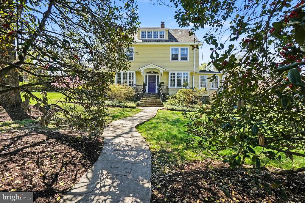 5616 CROSS COUNTRY BOULEVARD