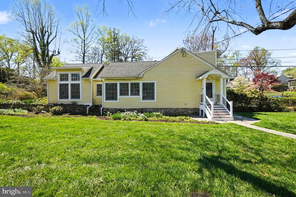 5616 CROSS COUNTRY BOULEVARD