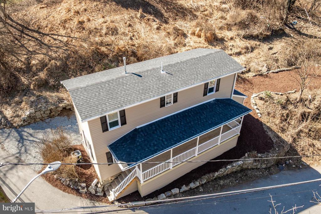 721 Hollow Rd