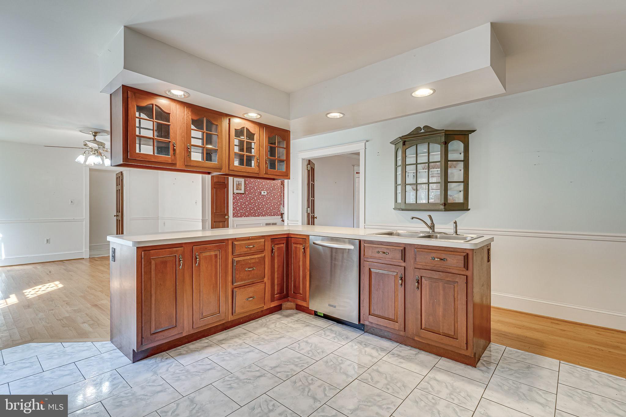 3331 Holland Cliffs Rd