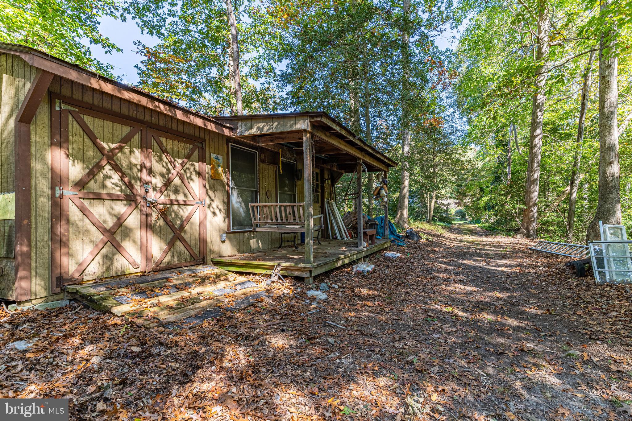 3331 Holland Cliffs Rd