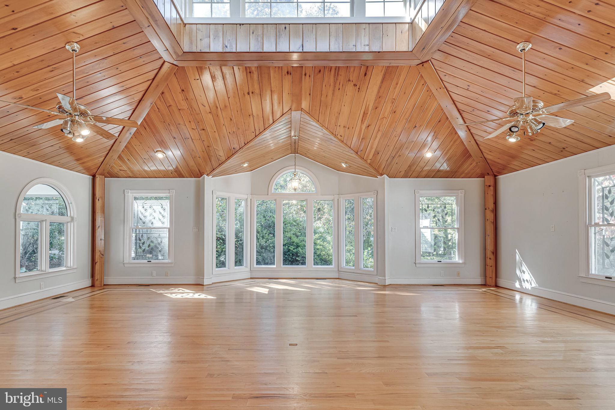 3331 Holland Cliffs Rd