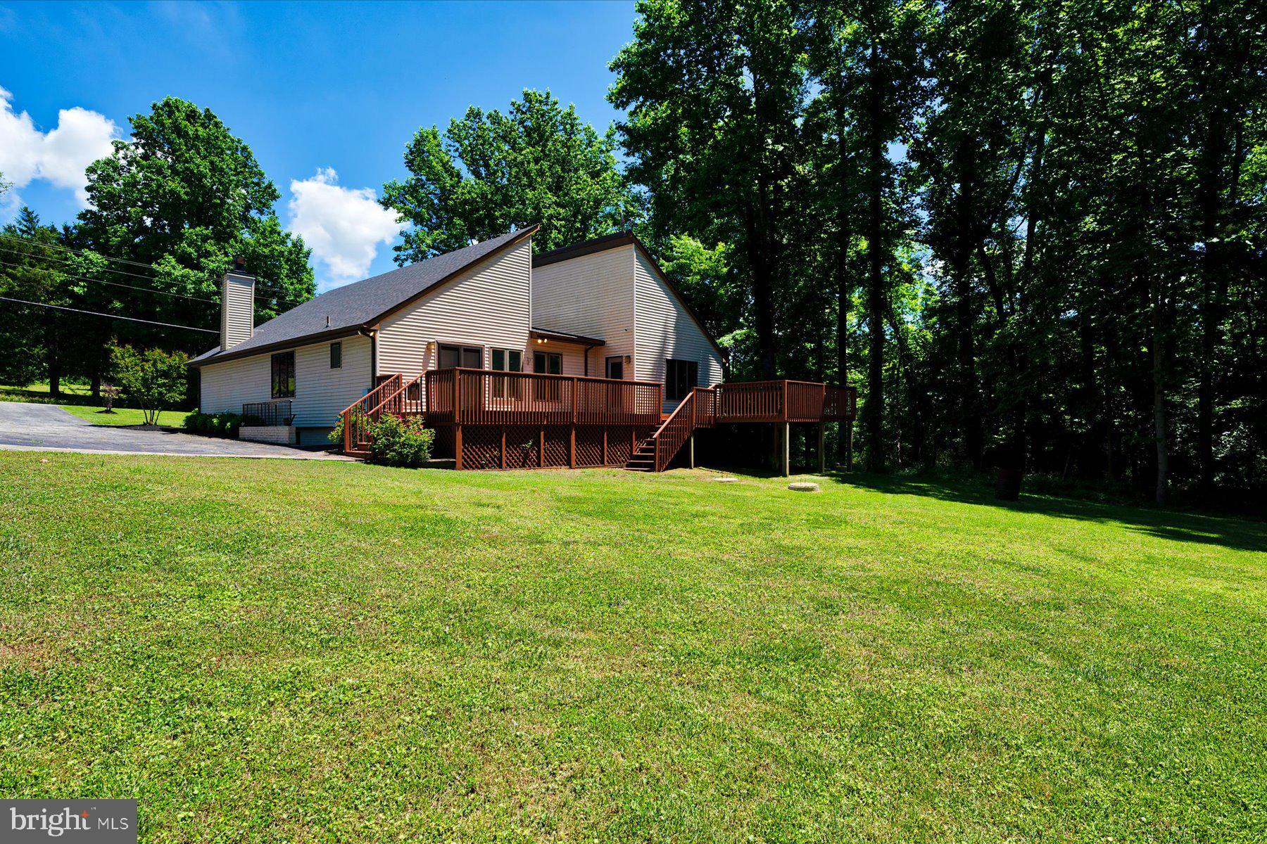 3251 Holland Cliffs Rd