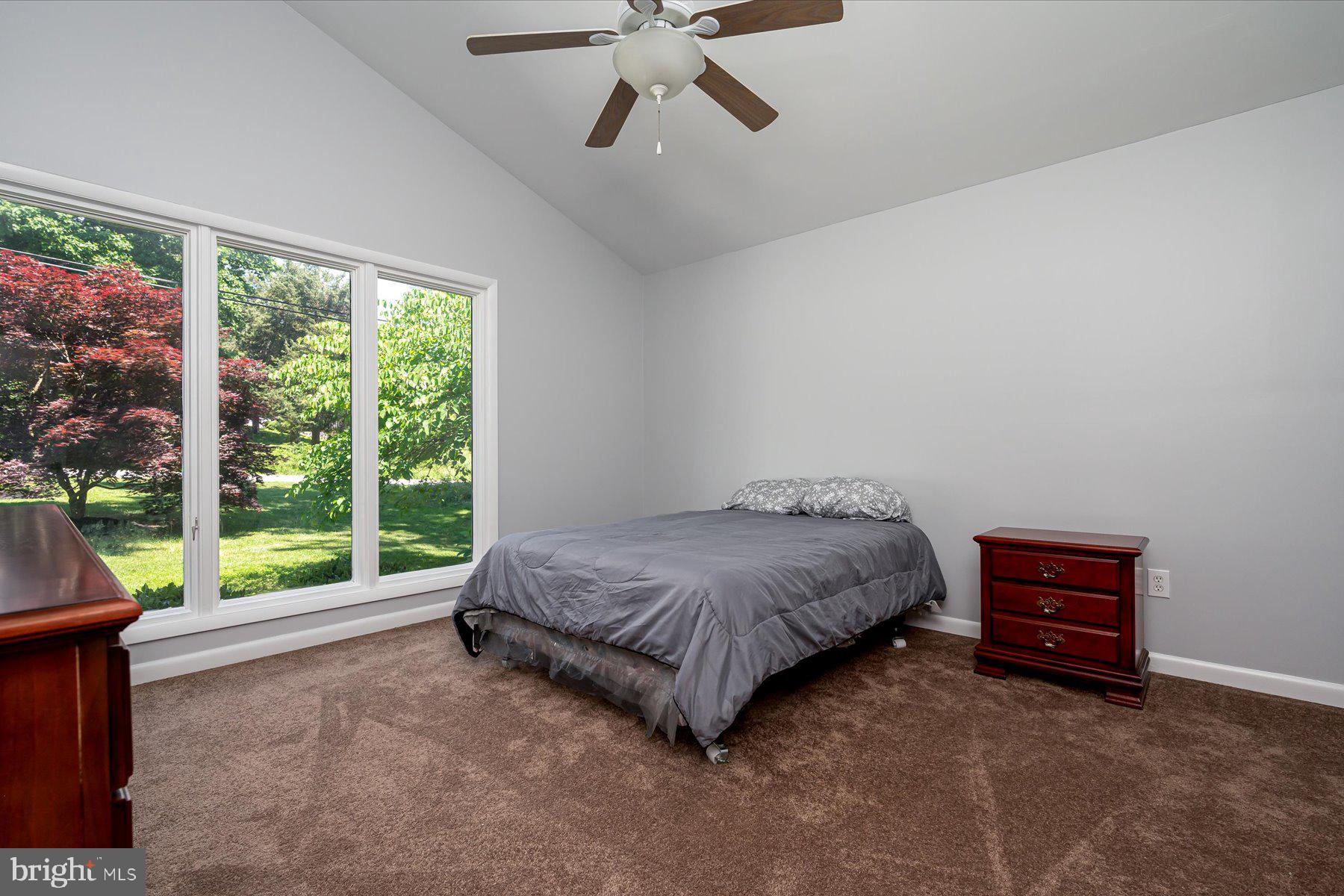 3251 Holland Cliffs Rd