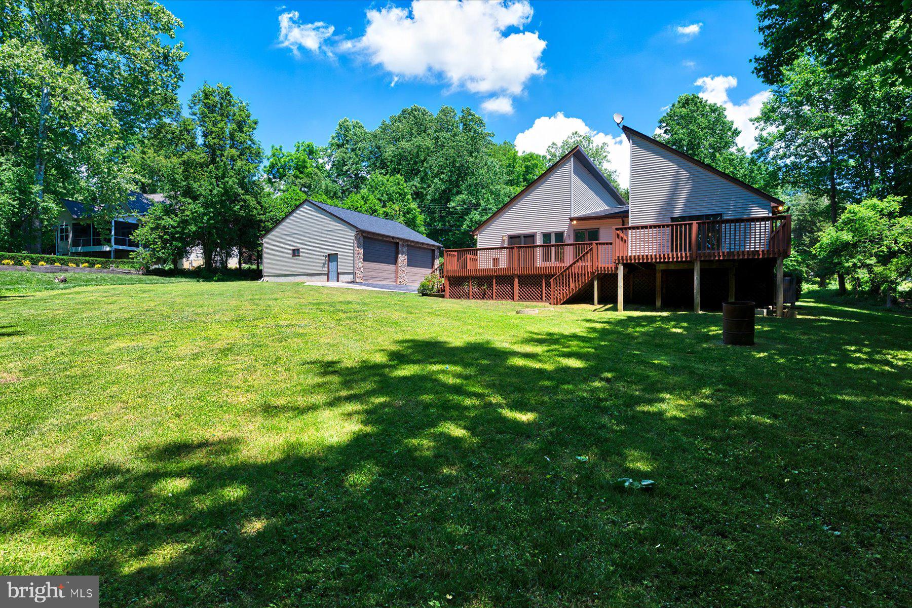 3251 Holland Cliffs Rd