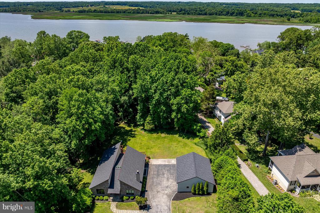 3251 Holland Cliffs Rd
