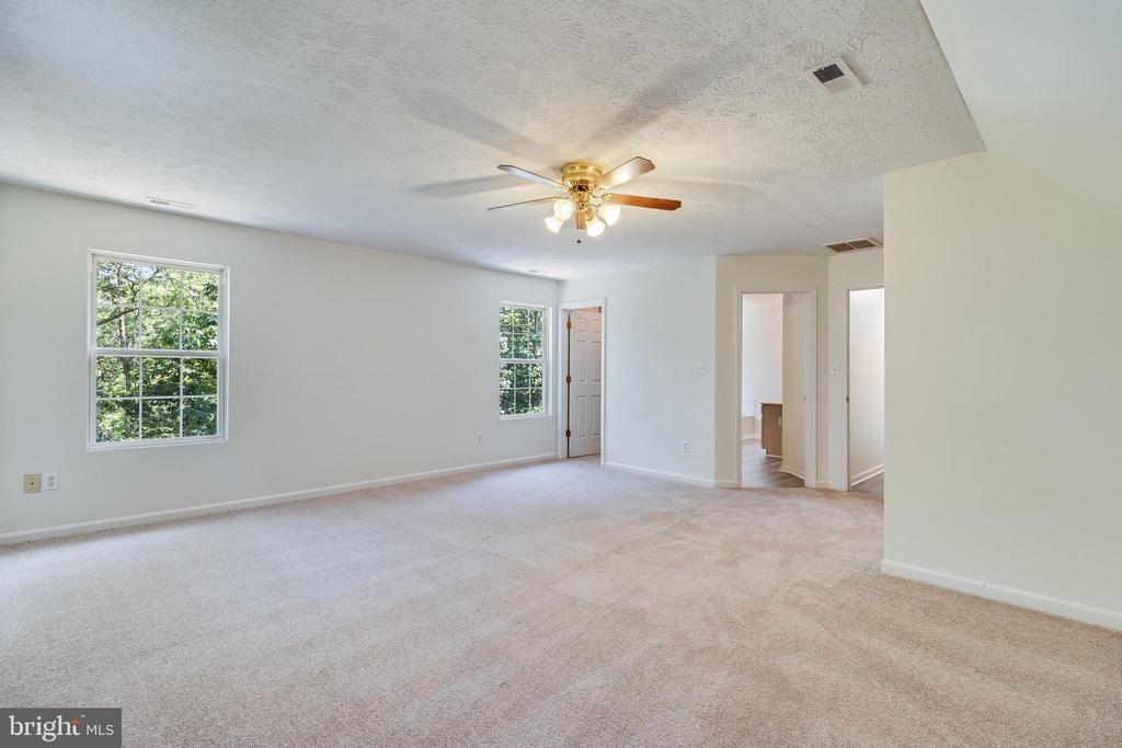 1851 Peace Ct E