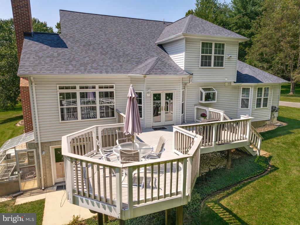 3241 Old Jones Rd
