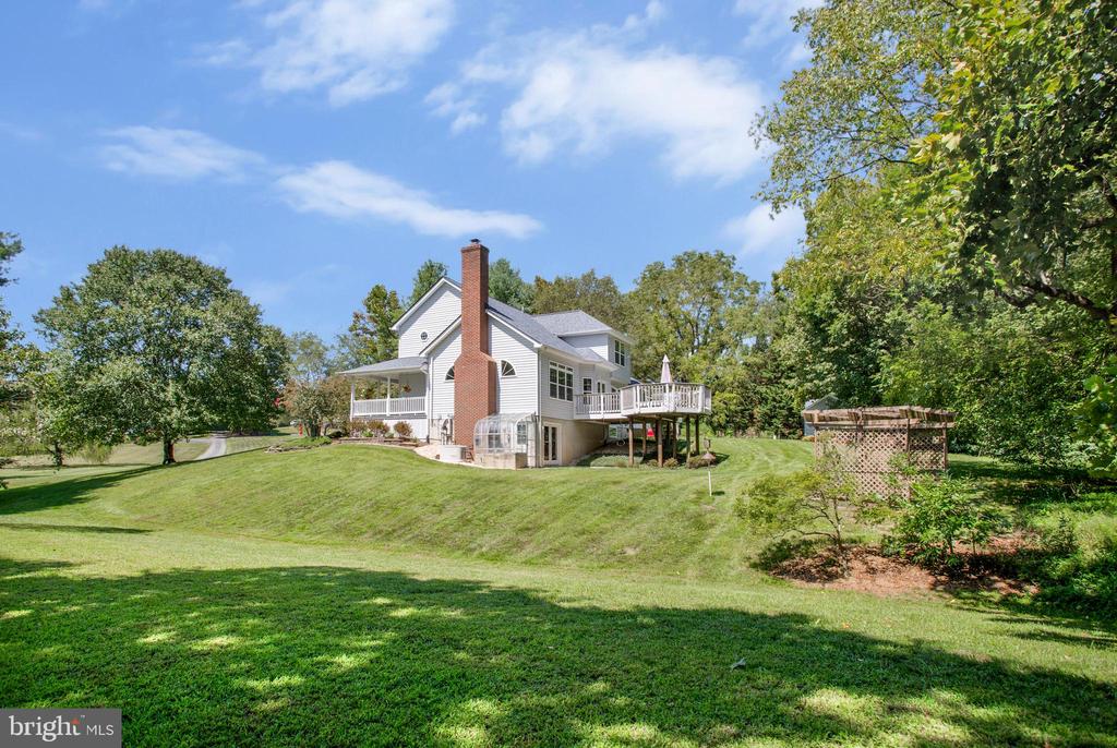 3241 Old Jones Rd