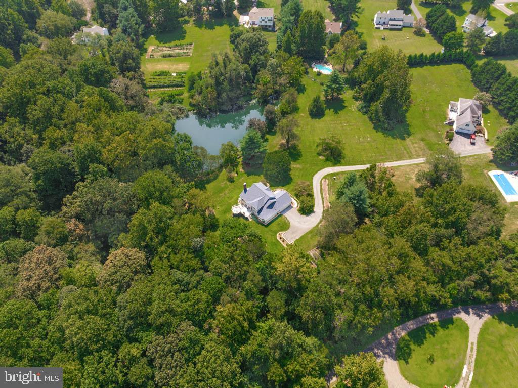 3241 Old Jones Rd