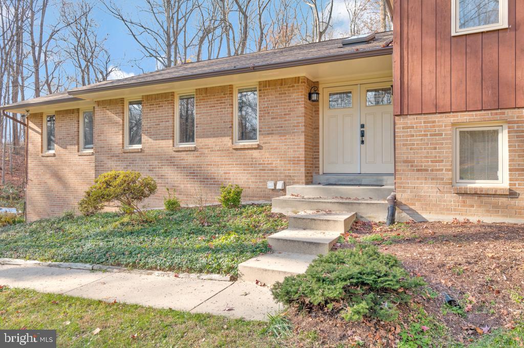 2971 Cedarwood Ln