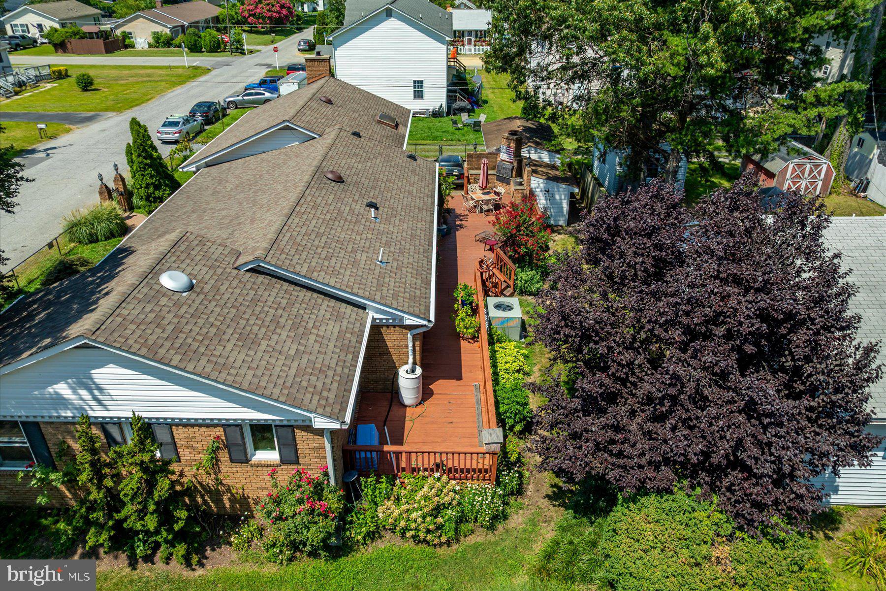 9101 Greenwood Ave