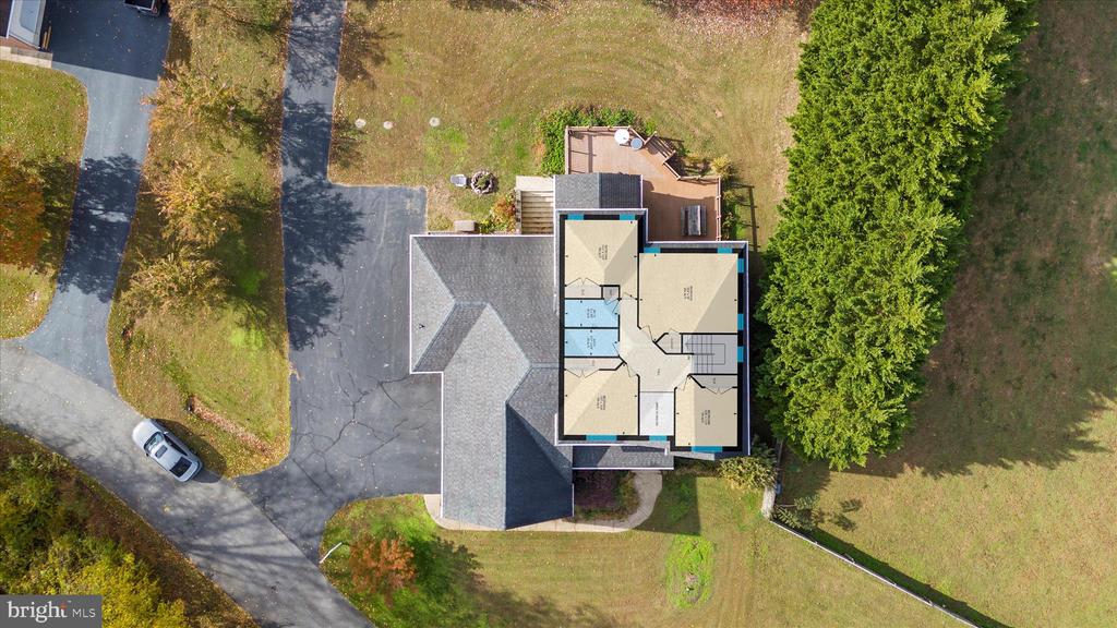 211 STILL WATER LANE