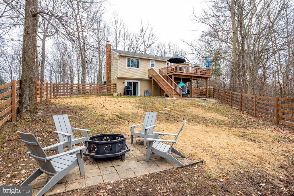 7694 OLD BAYSIDE ROAD