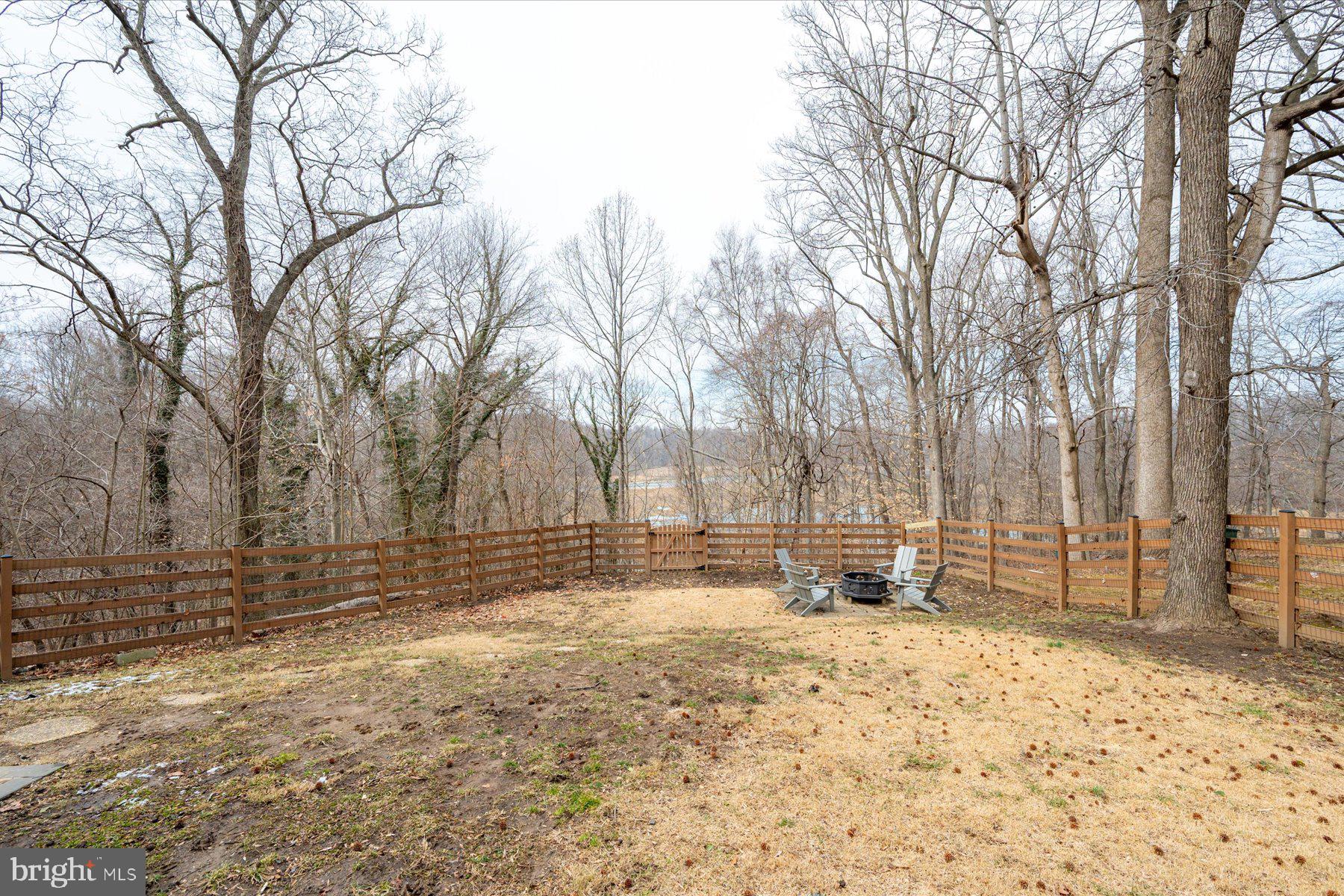 7694 OLD BAYSIDE ROAD