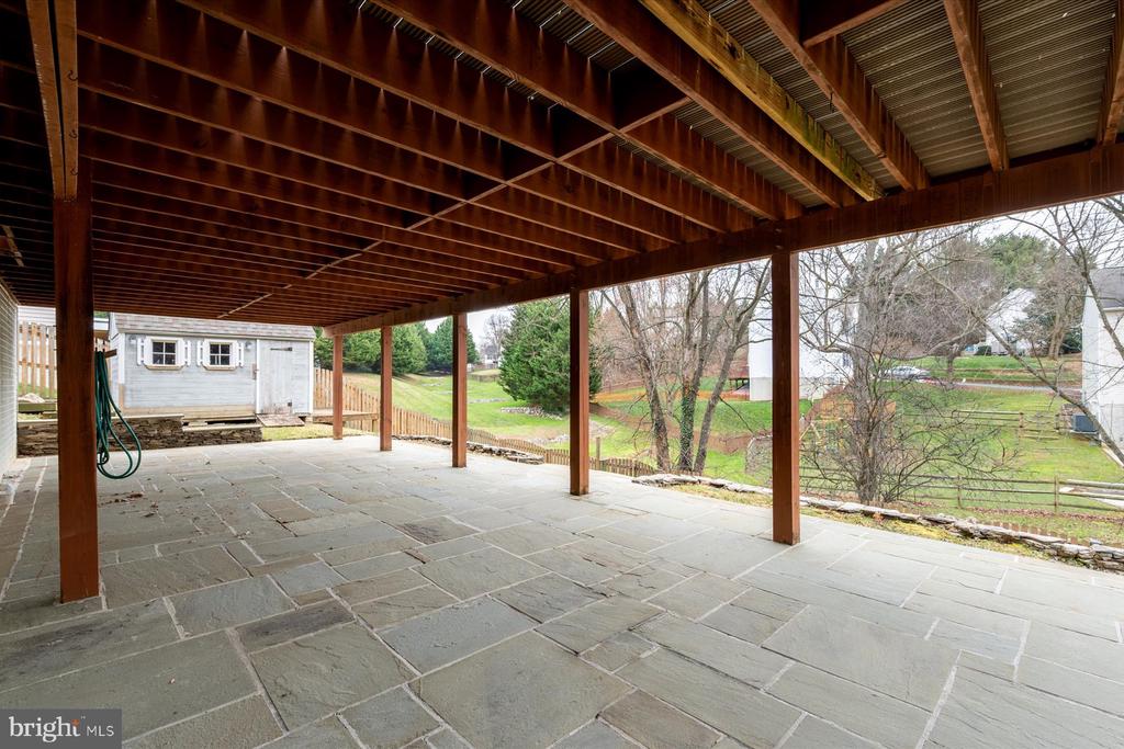 6459 DANIEL COURT