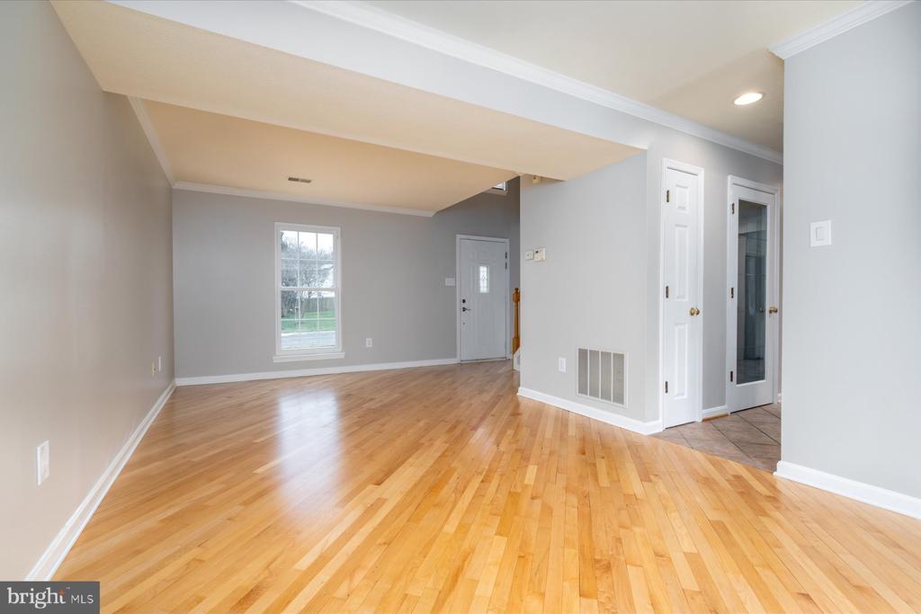 6459 DANIEL COURT