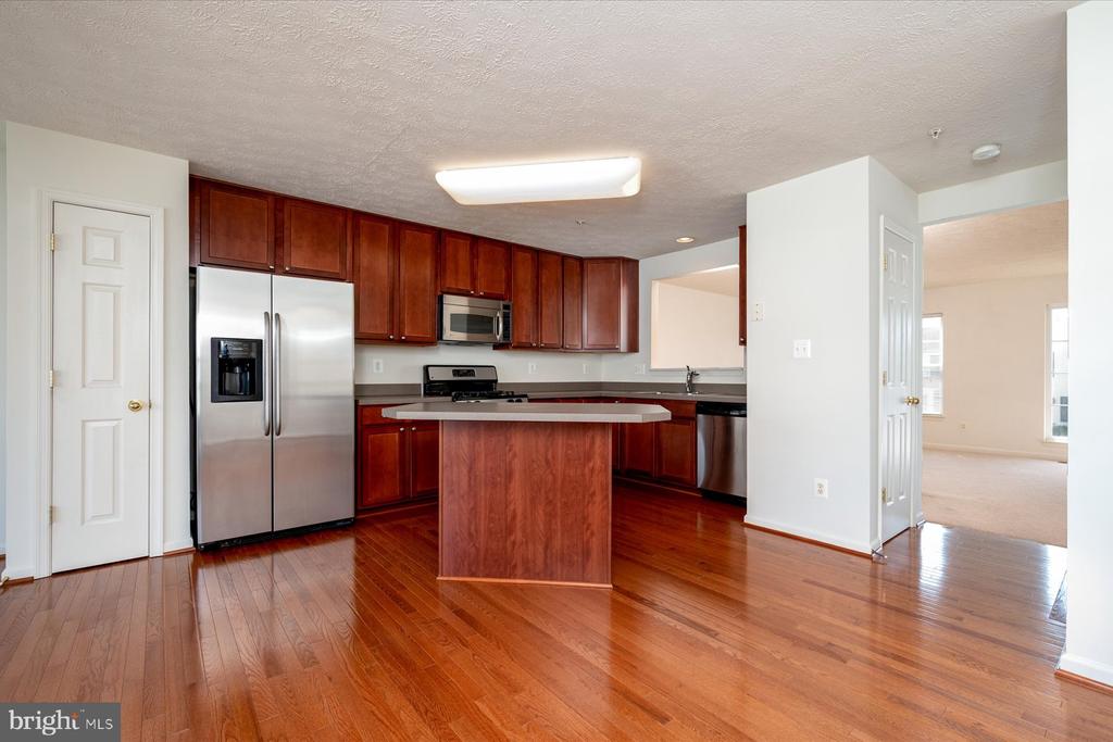 604 Possum Trot Way