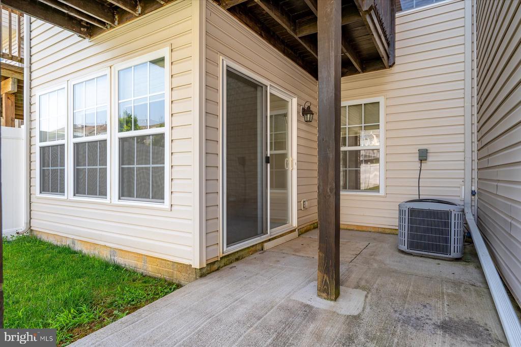 604 Possum Trot Way
