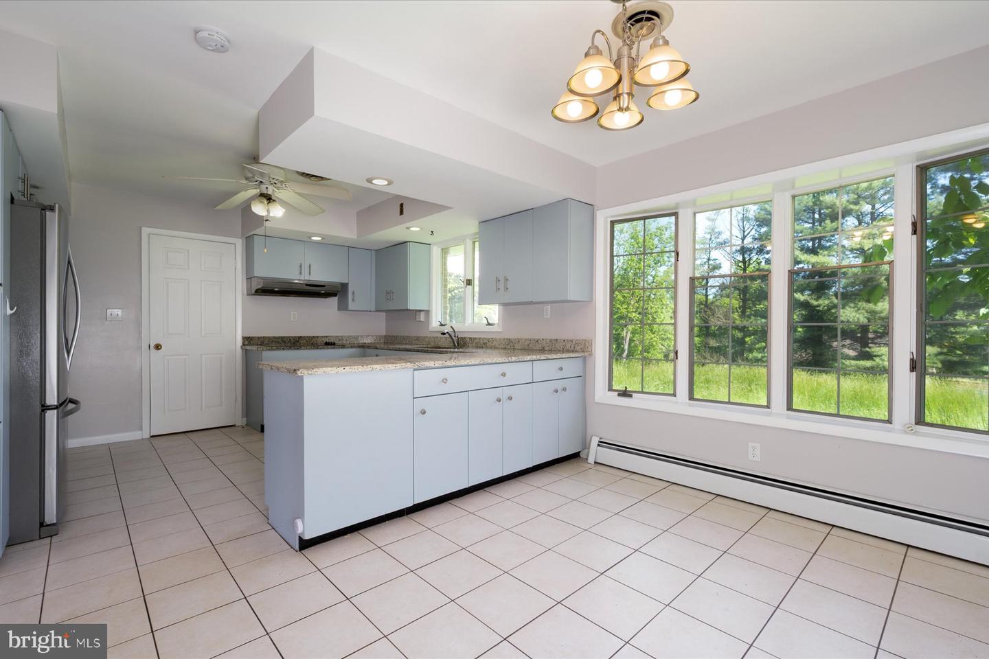 3990 View Top Rd