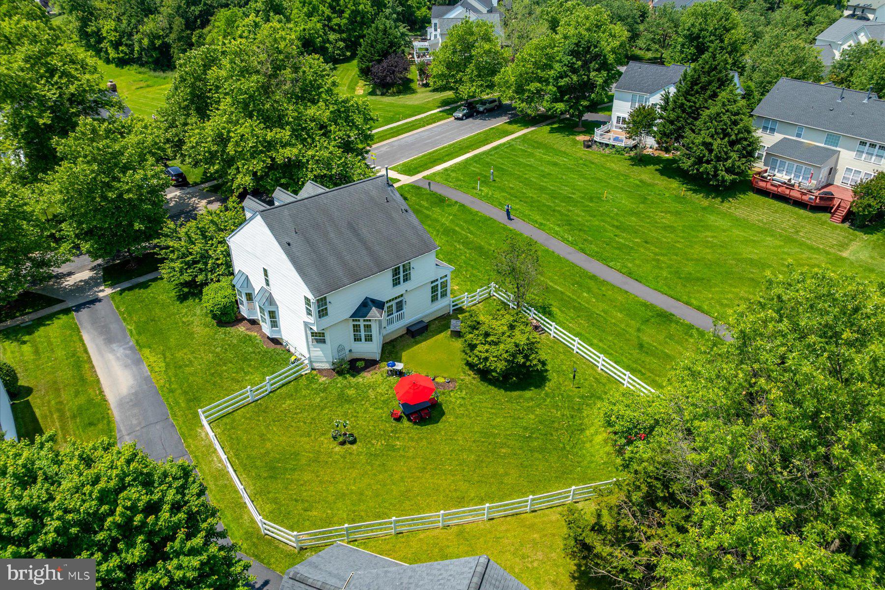18927 Saint Albert Dr