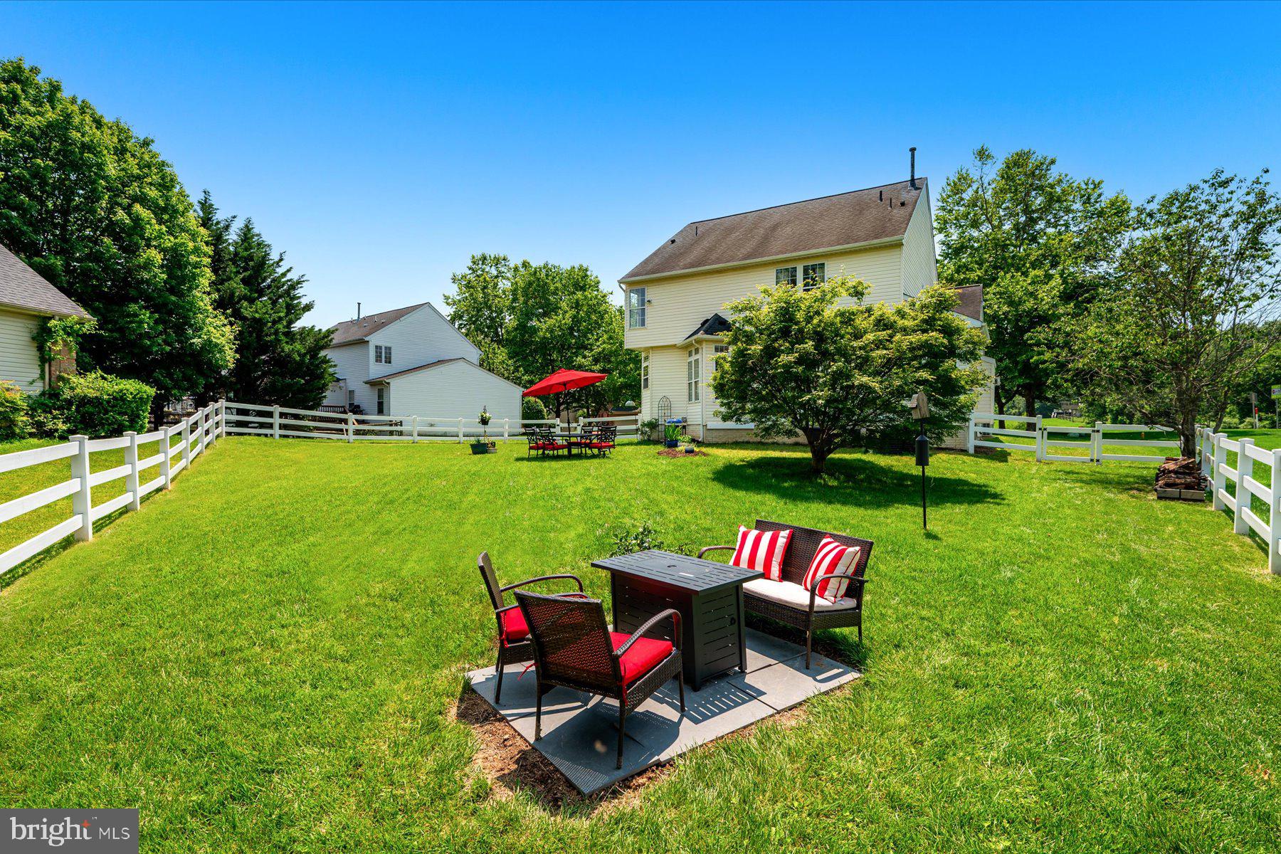 18927 Saint Albert Dr