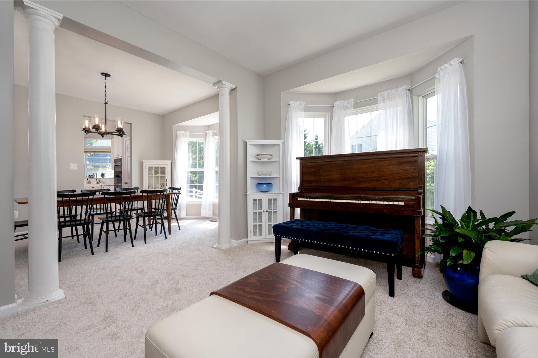 18927 Saint Albert Dr