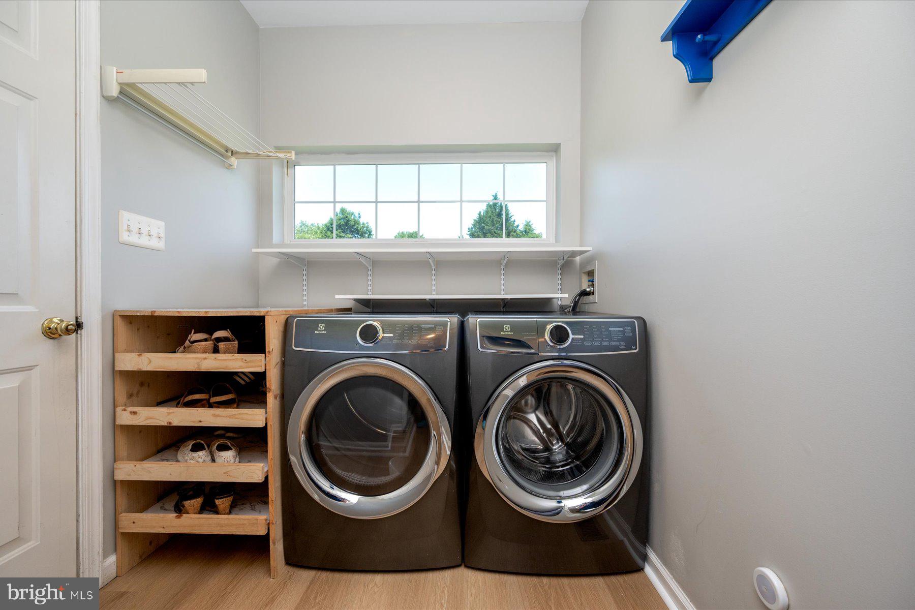 18927 Saint Albert Dr