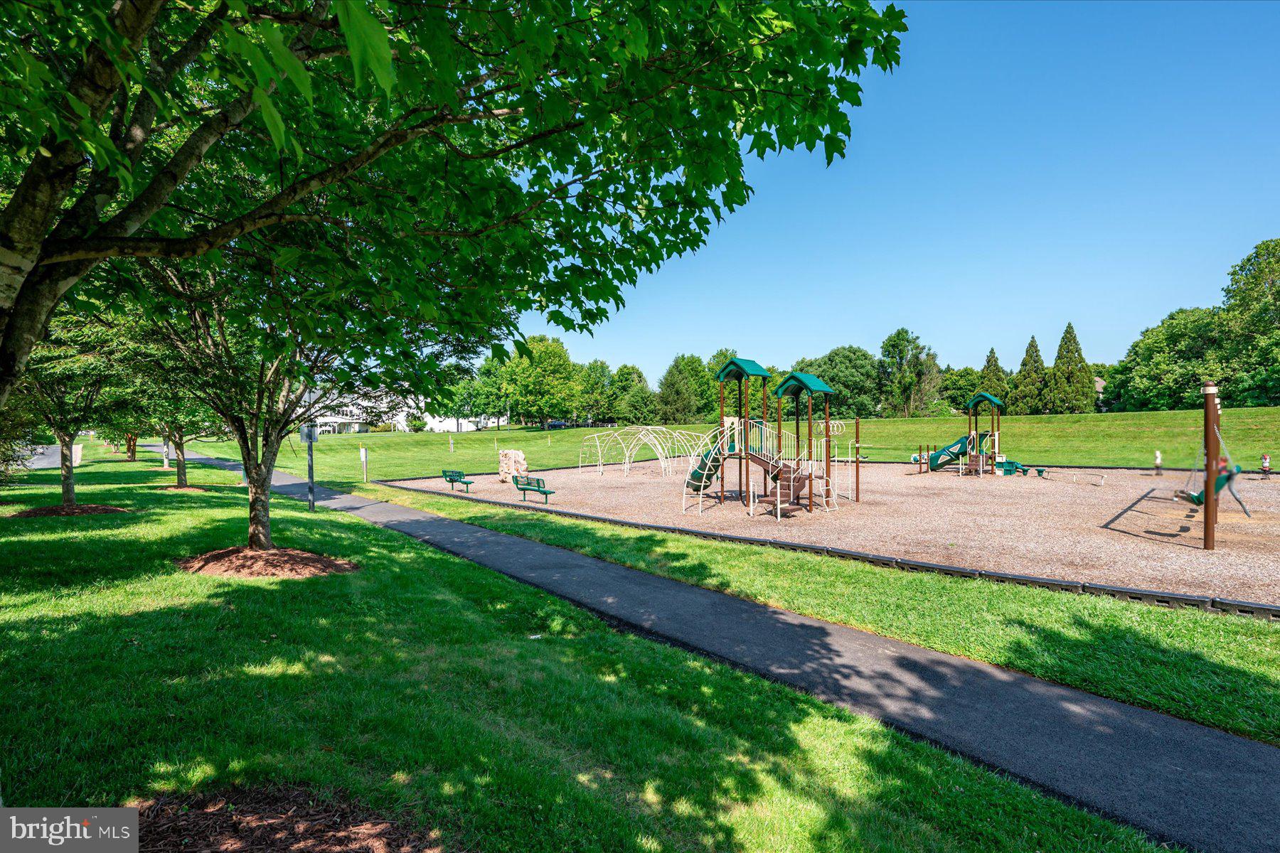 18927 Saint Albert Dr