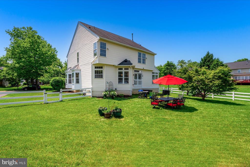 18927 Saint Albert Dr